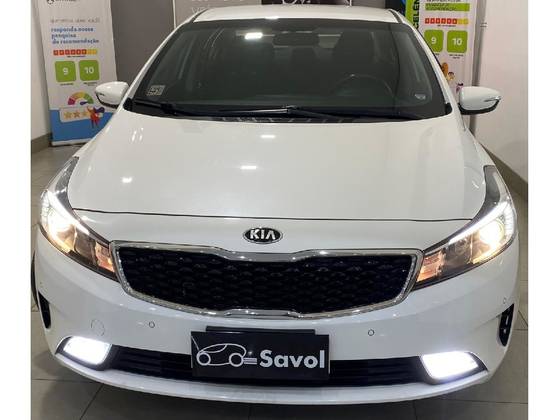 KIA CERATO 1.6 SX 16V FLEX 4P AUTOMÁTICO KIA CERATO 1.6 SX 16V FLEX 4P AUTOMÁTICO